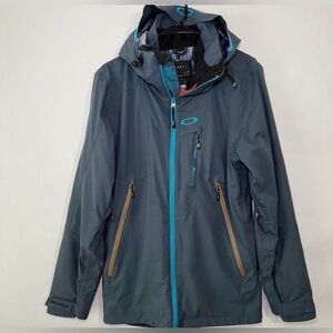 Oakley Men's Gray Ski Jacket with Blue Accents